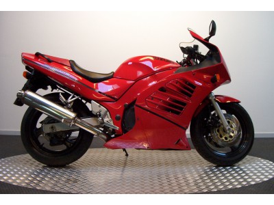 Suzuki RF 600 R