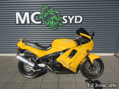 Triumph Daytona 1200