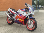 1993 Yamaha FZR 600