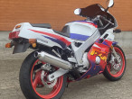 1993 Yamaha FZR 600