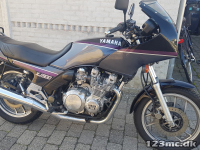 Yamaha XJ 900