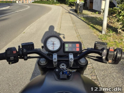 Ducati 600 Super Sport