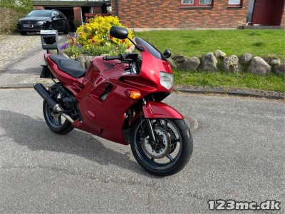 Honda CBR 600 F