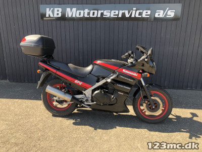 Kawasaki GPZ 500 S Kawasaki GPZ 500 S