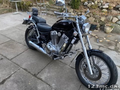 Suzuki VS 1400 Intruder Suzuki VS 1400 Intruder