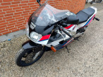 1994 Yamaha FZR 1000