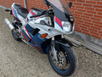 1994 Yamaha FZR 1000