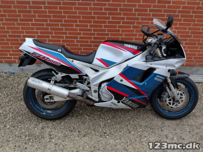 Yamaha FZR 1000 Yamaha FZR 1000