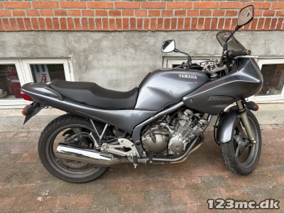 Yamaha XJ 600 Diversion Tour