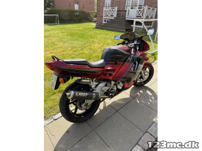 Honda CBR 600 F