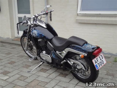 Kawasaki VN 800