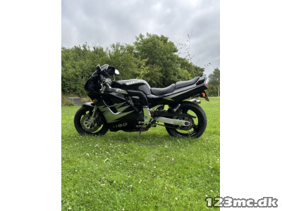 Suzuki GSXR 1100 W sportsmotorcykel