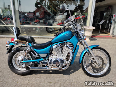 Suzuki VS 600 Intruder