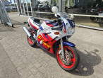 1995 Yamaha FZR 600 1995 Yamaha FZR 600