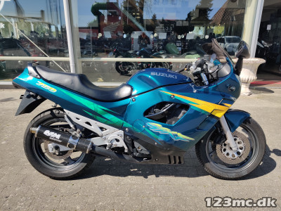 Suzuki GSX 750 F