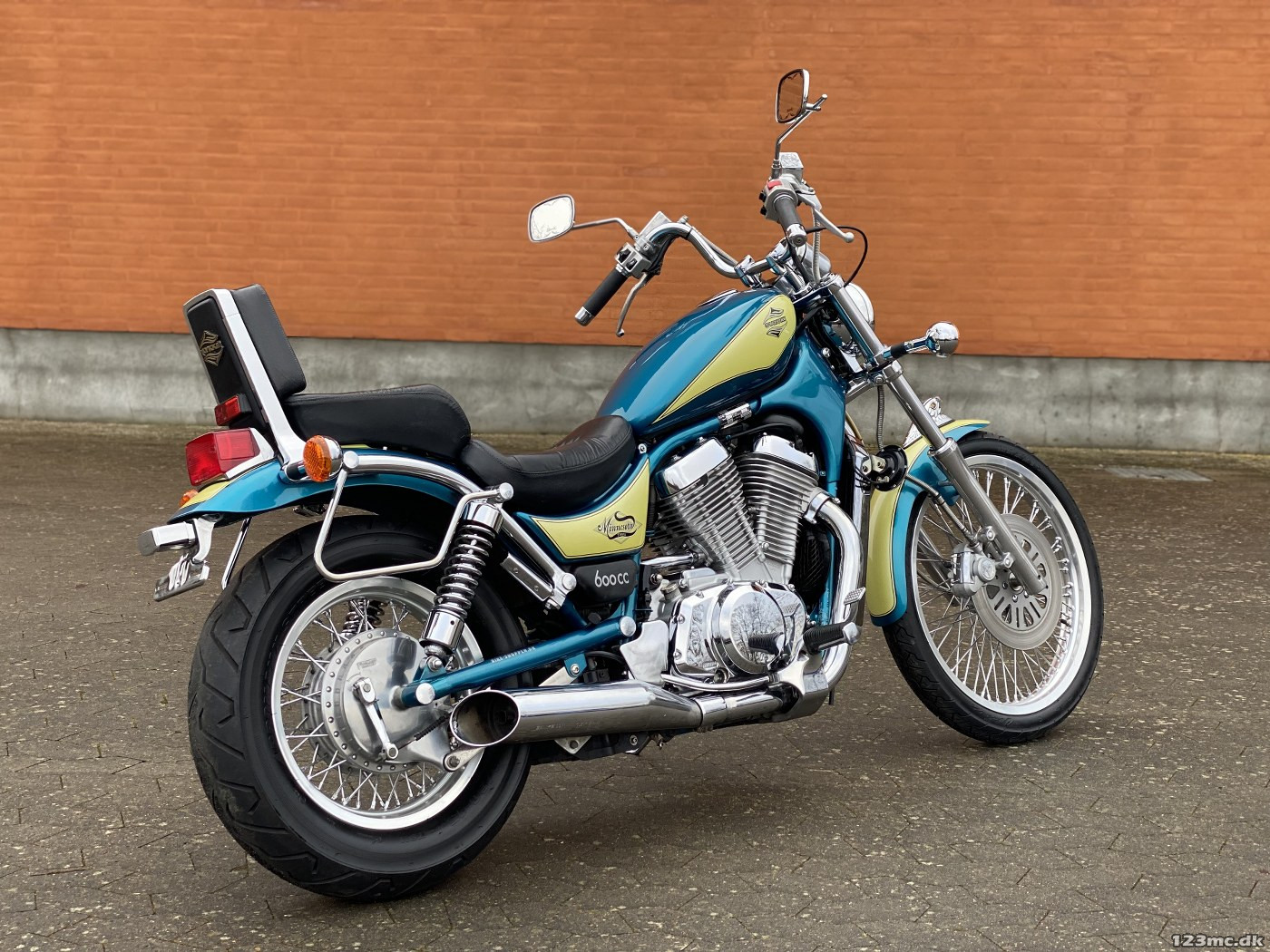 Brugt Suzuki VS 600 Intruder 1996 Til Salg 123mc brugt-suzuki-vs-600-intruder-1996-til-salg-123mc