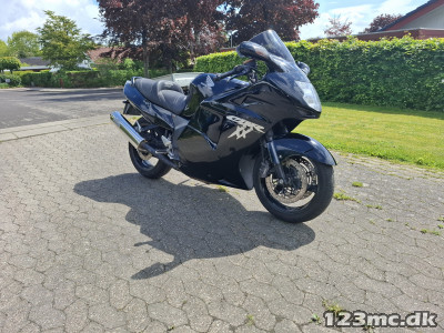 Honda CBR 1100 XX