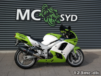 Kawasaki ZX9R