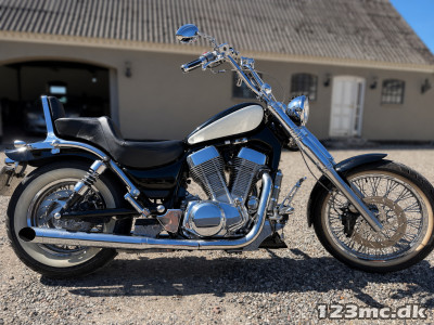 Suzuki VS 1400 Intruder
