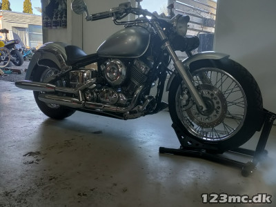 Yamaha XVS 650 Drag Star