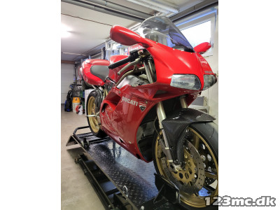 Ducati 916 Biposto