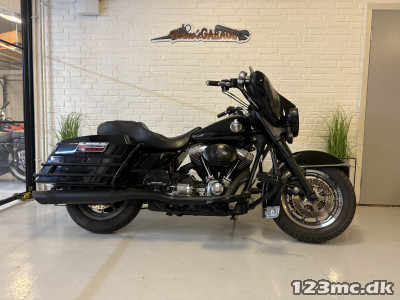 Harley-Davidson FLH Electra Glide