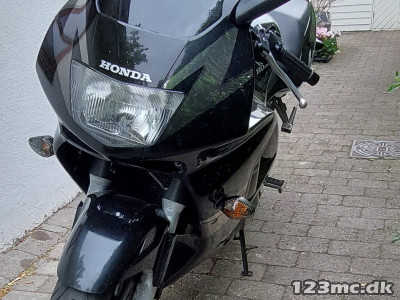 Honda CBR 600 F