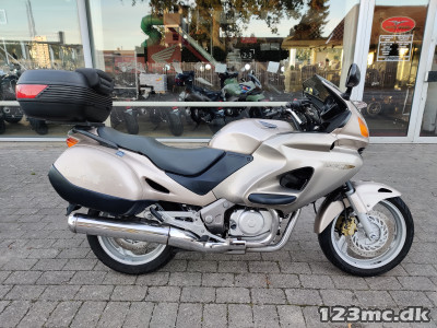 Honda NT 650 Deauville