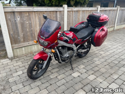 Suzuki GS 500 E