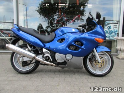 Suzuki GSX 600 F