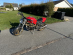1999 Ducati Monster 750