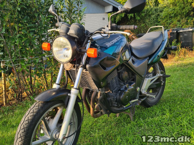 Honda CB 500