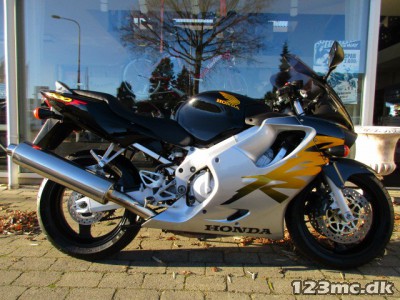 Honda CBR 600 F F4