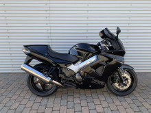 Honda VFR 800 F HMC Motorcykler. Vi bytter gerne. Honda VFR 800 F HMC Motorcykler. Vi bytter gerne.