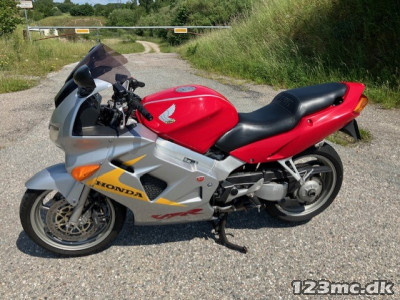 Honda VFR 800 F Jubilæums model