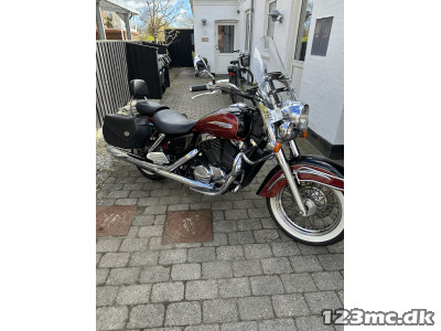 Honda VT 1100 ACER  C3 aero model SC 39
