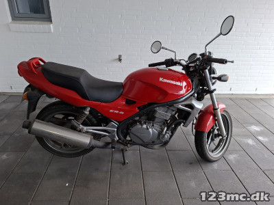 Kawasaki ER-5