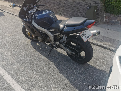 Kawasaki ZX6R Sport