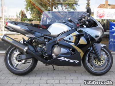 Kawasaki ZX6R
