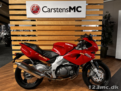 Yamaha SZR 660