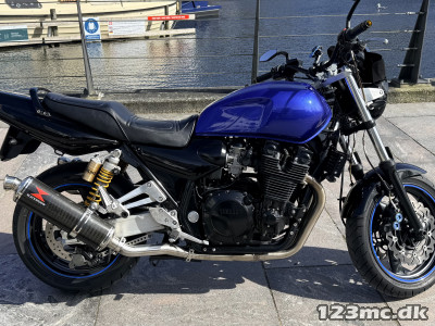 Yamaha XJR 1300
