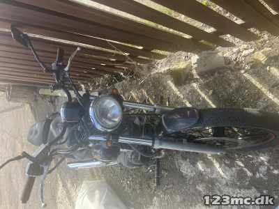 Yamaha XV 535 Virago