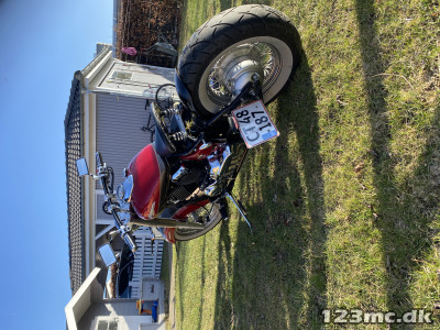 Yamaha XVS 650 Drag Star Classic