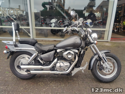 Suzuki VZ 800 Marauder