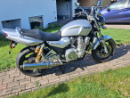 Yamaha XJR 1300