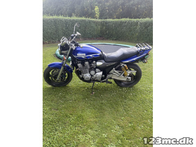 Yamaha XJR 1300