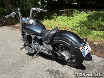 Yamaha XVS 1100 Drag Star Classic