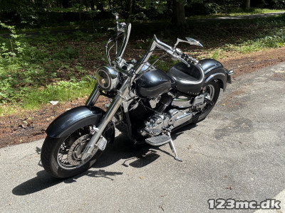 Yamaha XVS 1100 Drag Star Classic