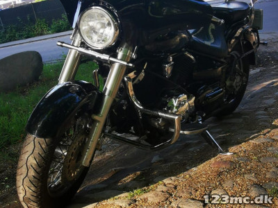 Yamaha XVS 1100