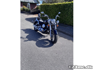 Yamaha XVS 650 Drag Star Classic Cruiser
